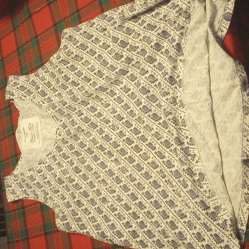 Denver Hayes scoop neck top